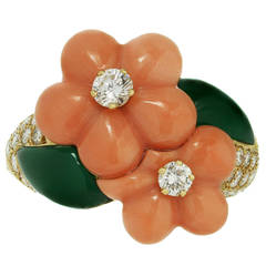 1990s Van Cleef & Arpels Coral Chrysophrase Diamond Gold Flower Ring