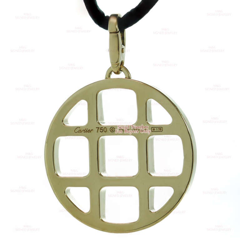 1990s PASHA De CARTIER Diamond Yellow Gold Circle Enhancer Pendant Necklace 2