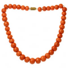 1940s Faceted Natural Red Coral Bead Gold Necklace GIA