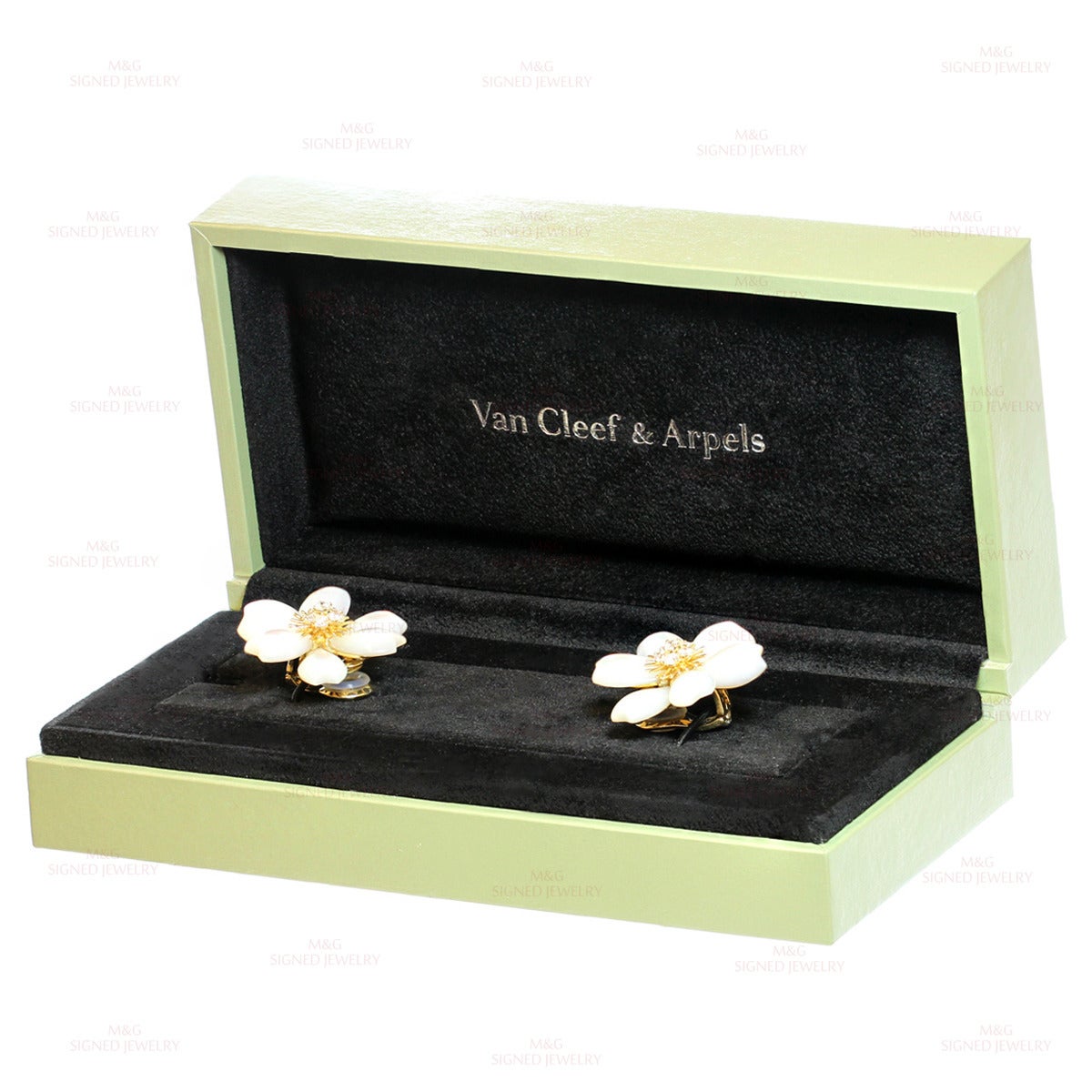 mother of pearl flower earrings