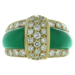 Van Cleef & Arpels Green Chrysoprase Diamond Yellow Gold Ring 2