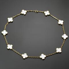 Van Cleef & Arpels Vintage Alhambra-Halskette mit 10 Perlmutt-Motiven