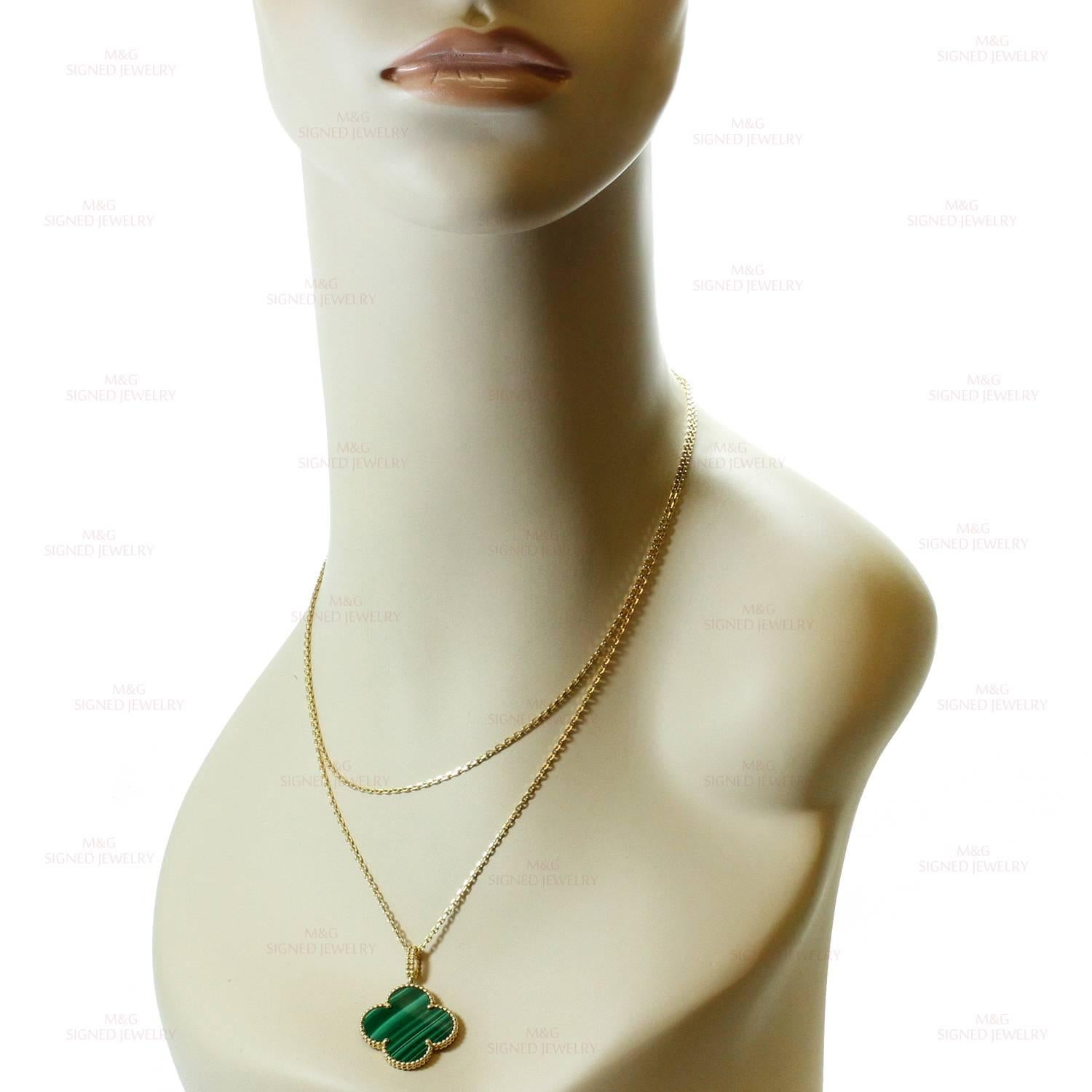Women's Van Cleef & Arpels Alhambra Malachite Gold Pendant Necklace