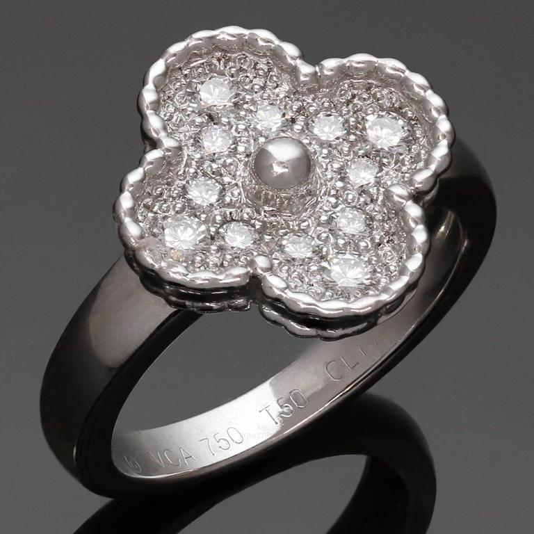 Кольцо Van Cleef - купить в Москве, цена 700 руб., продано 6 августа 2018 - Аксе