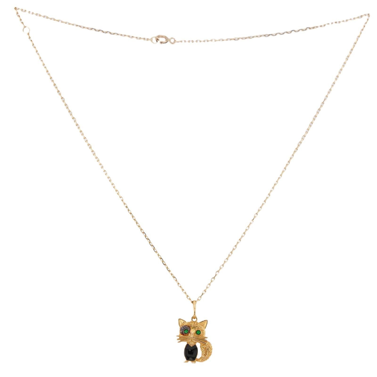 da uomo o donna VAN CLEEF & ARPELS Collana con gatto in smeraldo e onice in oro giallo in vendita