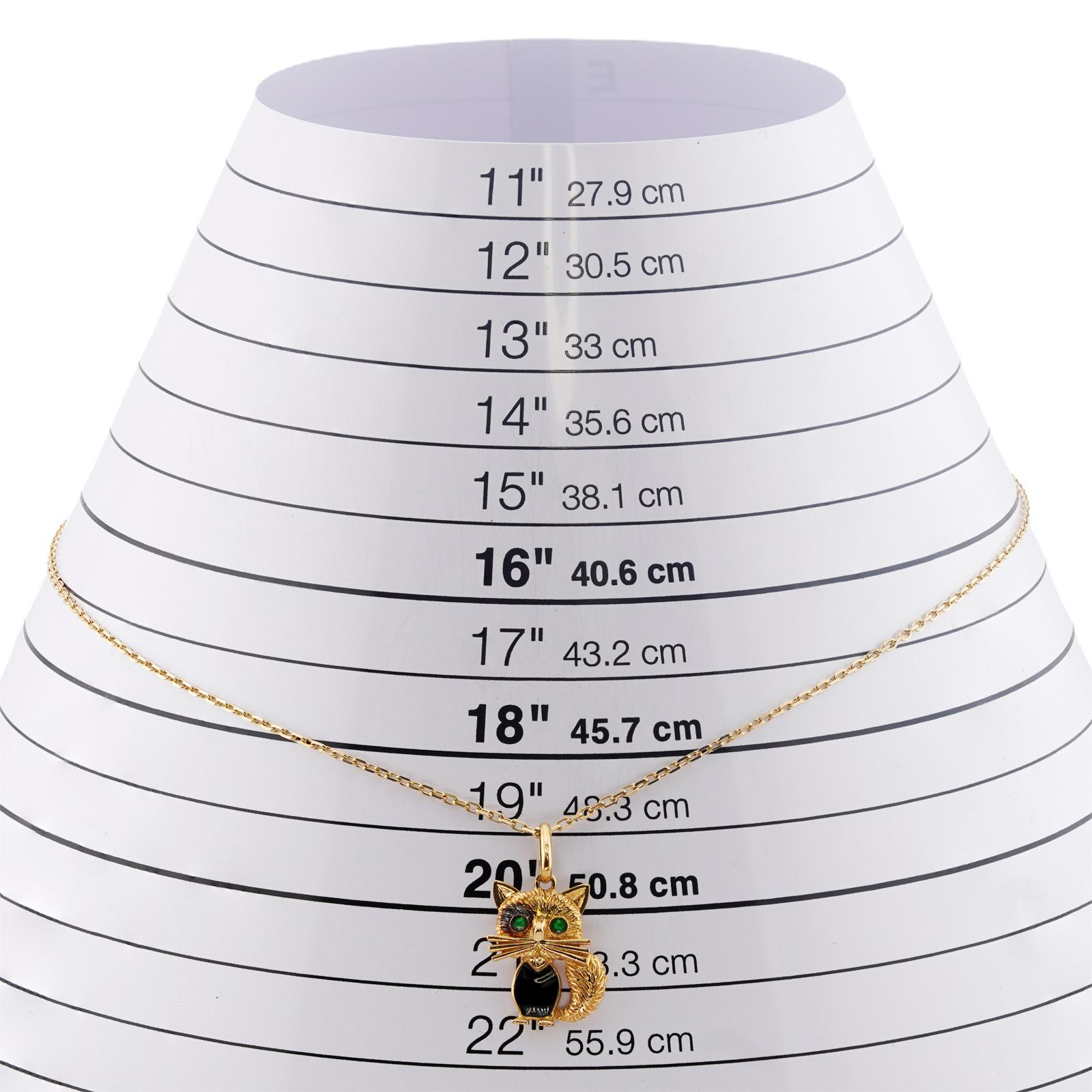 VAN CLEEF & ARPELS Collana con gatto in smeraldo e onice in oro giallo in vendita 4