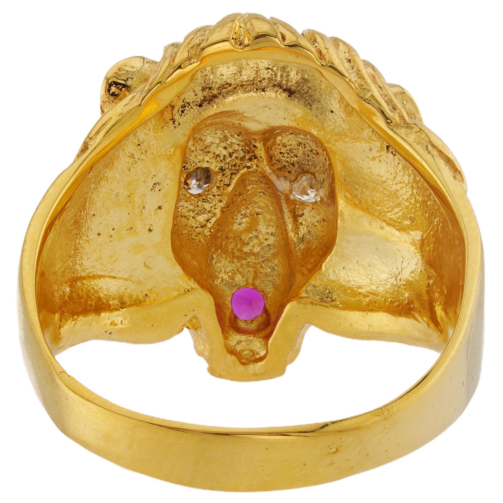 Löwenkopf Rubin Diamant 18k Gelbgold Ring im Angebot 2