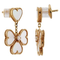 Van Cleef & Arpels Boucles d'oreilles or jaune Effeuillage diamant Sweet Alhambra