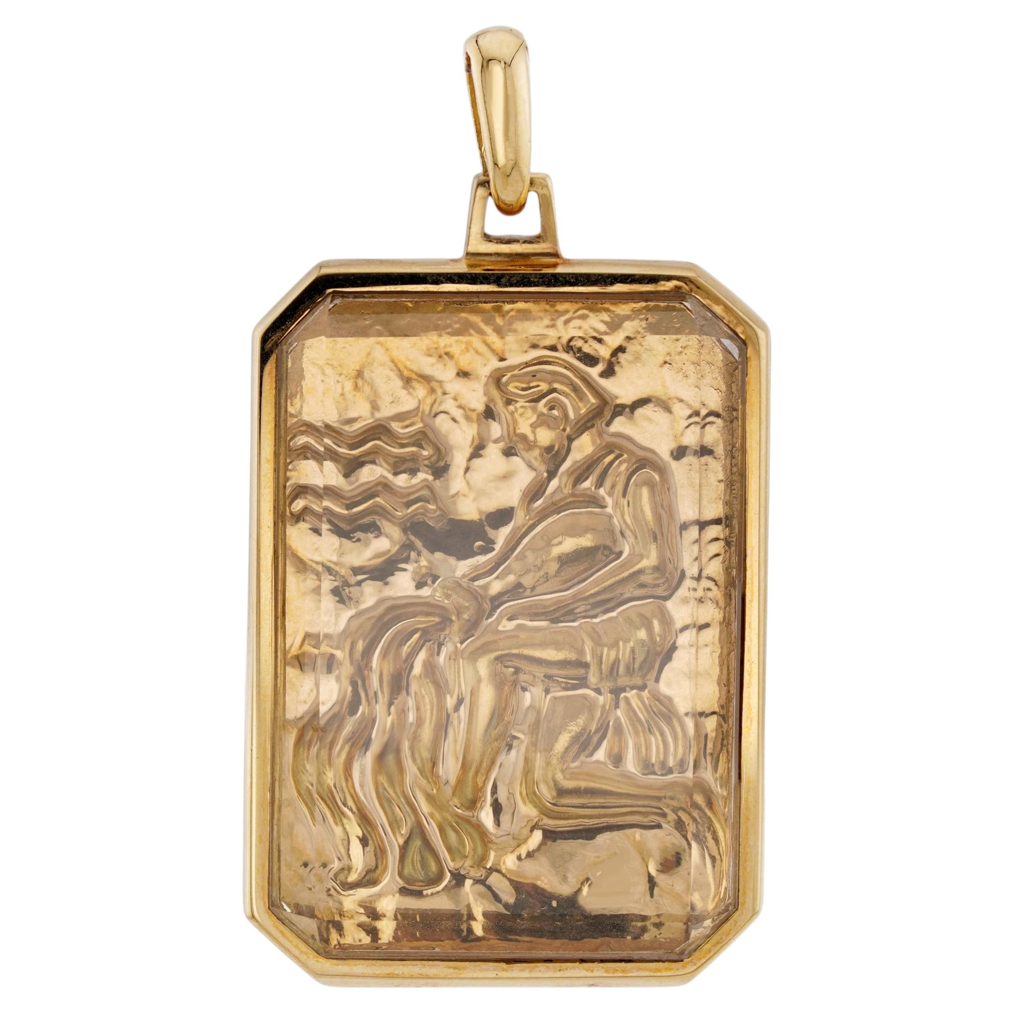 CARTIER Aquarius Zodiac Yellow Gold Crystal Rare Collectable 1970s Pendant