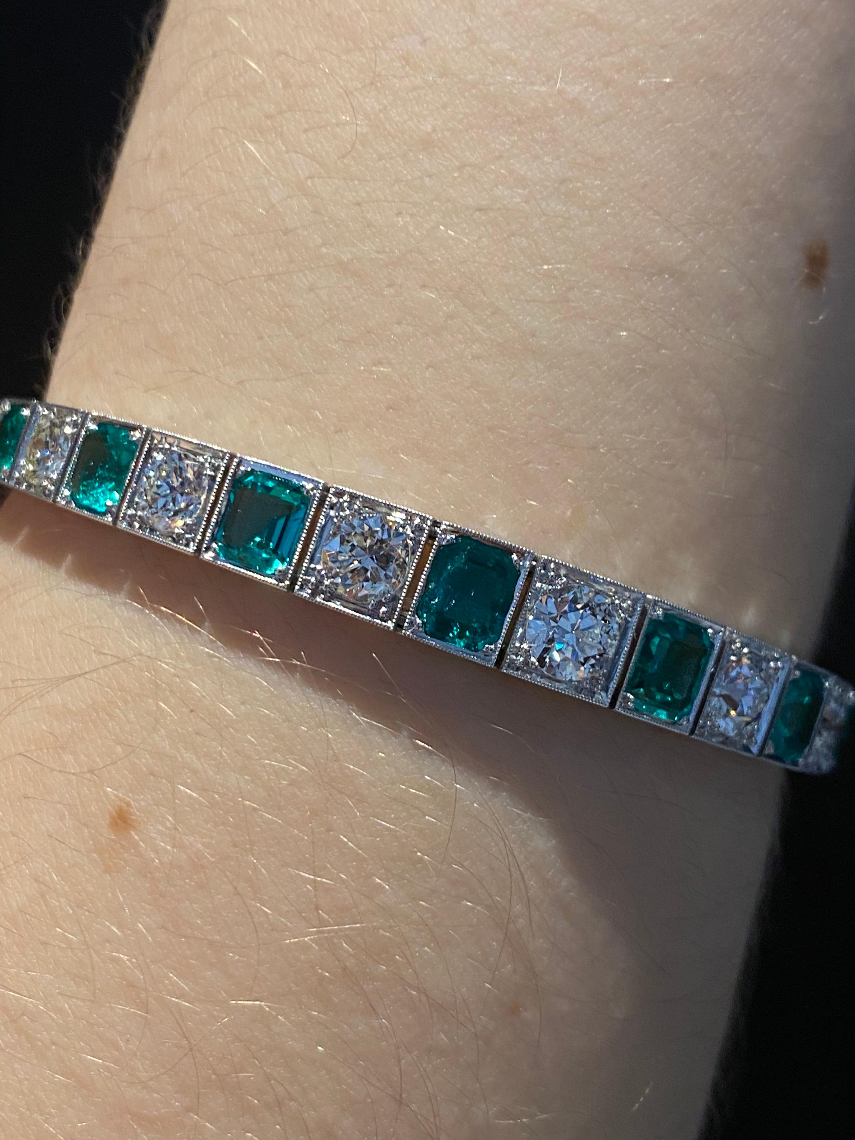 Vintage Certified Colombian Emerald Diamond Bracelet Platinum White Gold 1990s For Sale 1