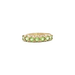 Vintage 10k Yellow Gold .90ctw Round Peridot 7 Stones Stack Band Ring