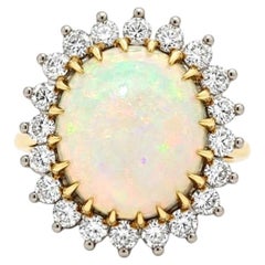 Vintage 18k Gold Oval Domed White Opal w/ Elegant Diamond Frame Flower Ring
