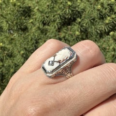 Antique Art Deco White Gold Shell Cameo Lady Portrait Diamond Filigree Ring