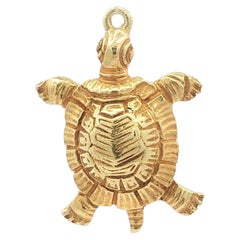 Solid 14k Yellow Gold Detailed Turtle Charm Pendant