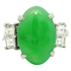 Vintage Platinum GIA 8.29ctw Very Nice Oval A Jade w/ Carré Diamond Sides Ring
