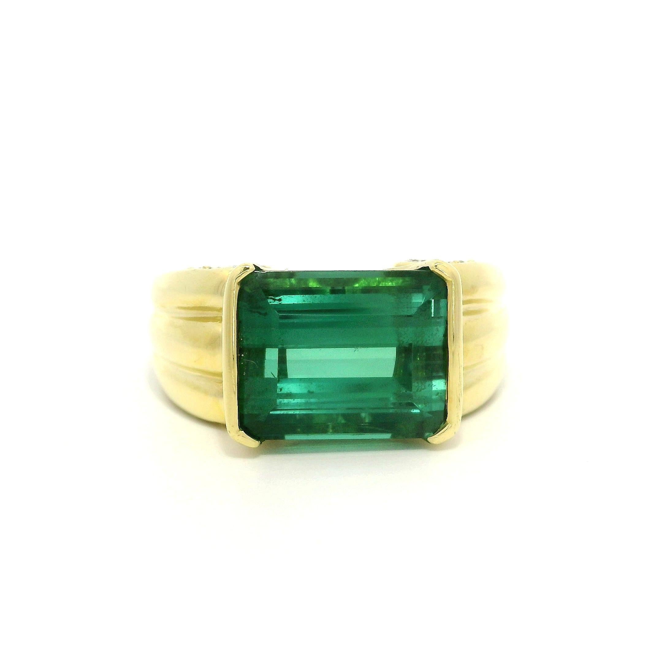 Bague en or jaune 18k GIA 6.43ctw Half Bezel Bluish Green Tourmaline Diamond Ring en vente 5