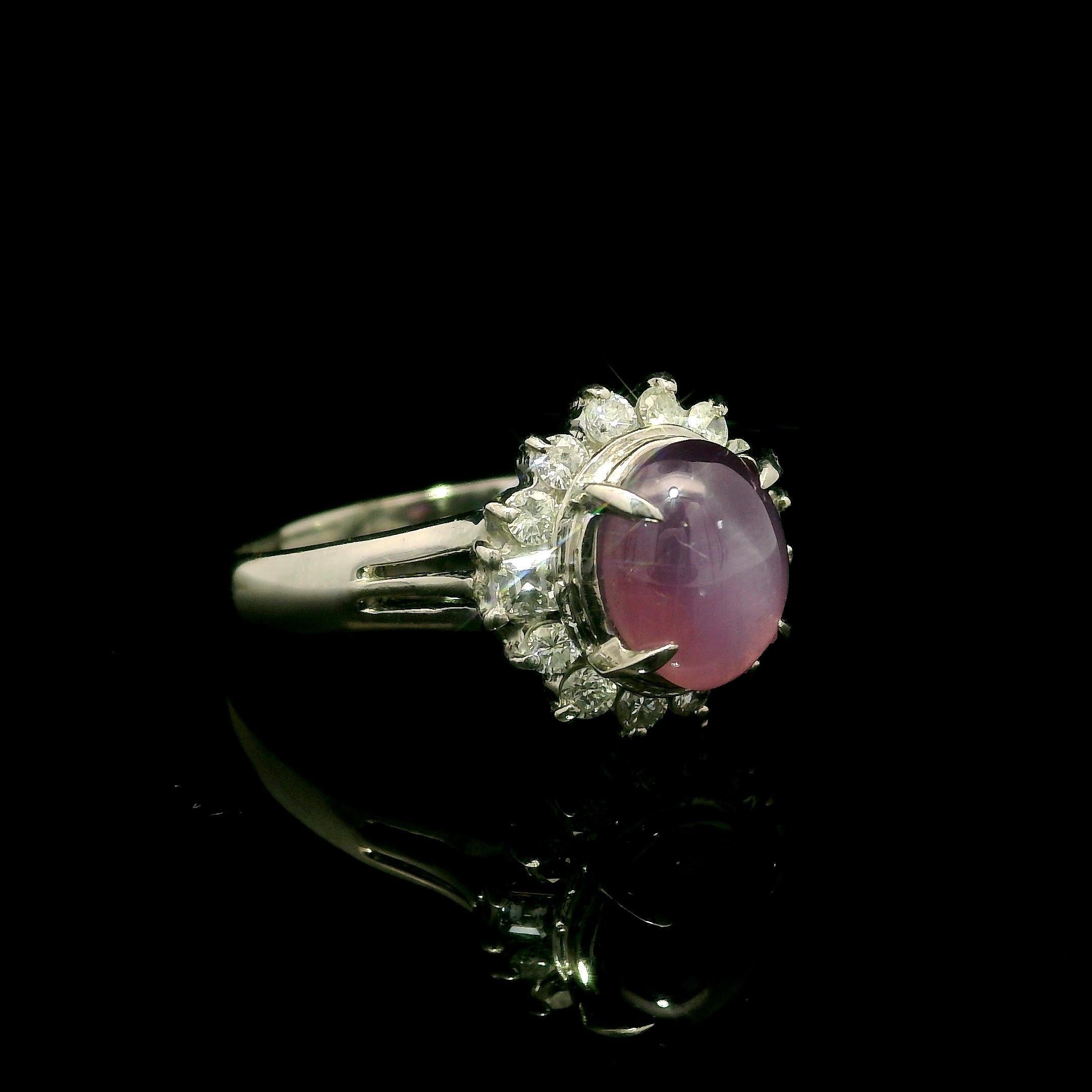 --Stein(e):--
(1) Natürlicher echter Sternsaphir - ovaler Doppel-Cabochon-Schliff - Prong Set - lila-rosa Farbe - sehr schöner 6-strahliger Stern - keine Hitze - Ceylon - 2,43ct (genau)
** Vollständige Informationen siehe unten unter
