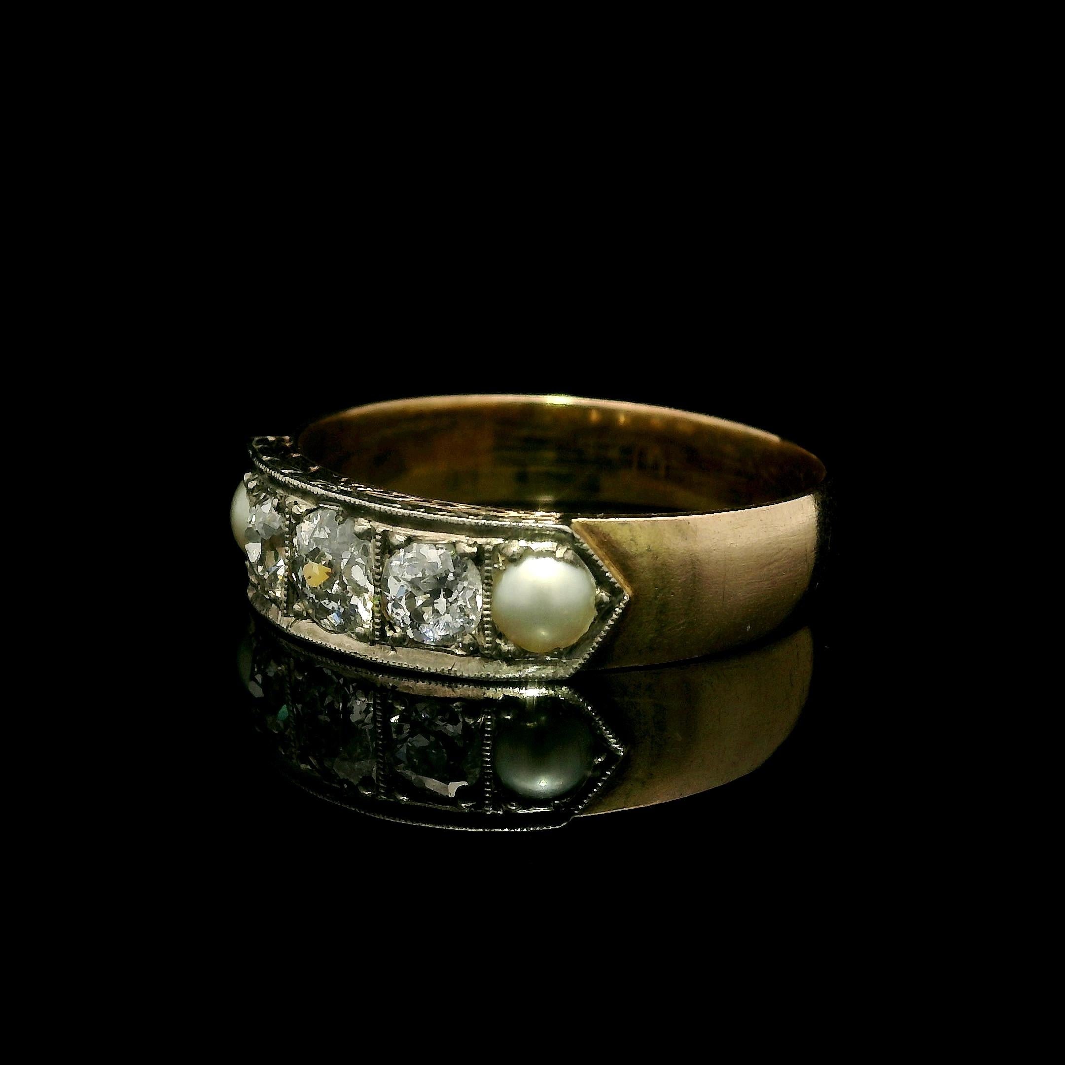 Antike Edwardian Gold & Silber Old Diamond w / Perlen Hand graviert Band Ring (Alteuropäischer Schliff) im Angebot