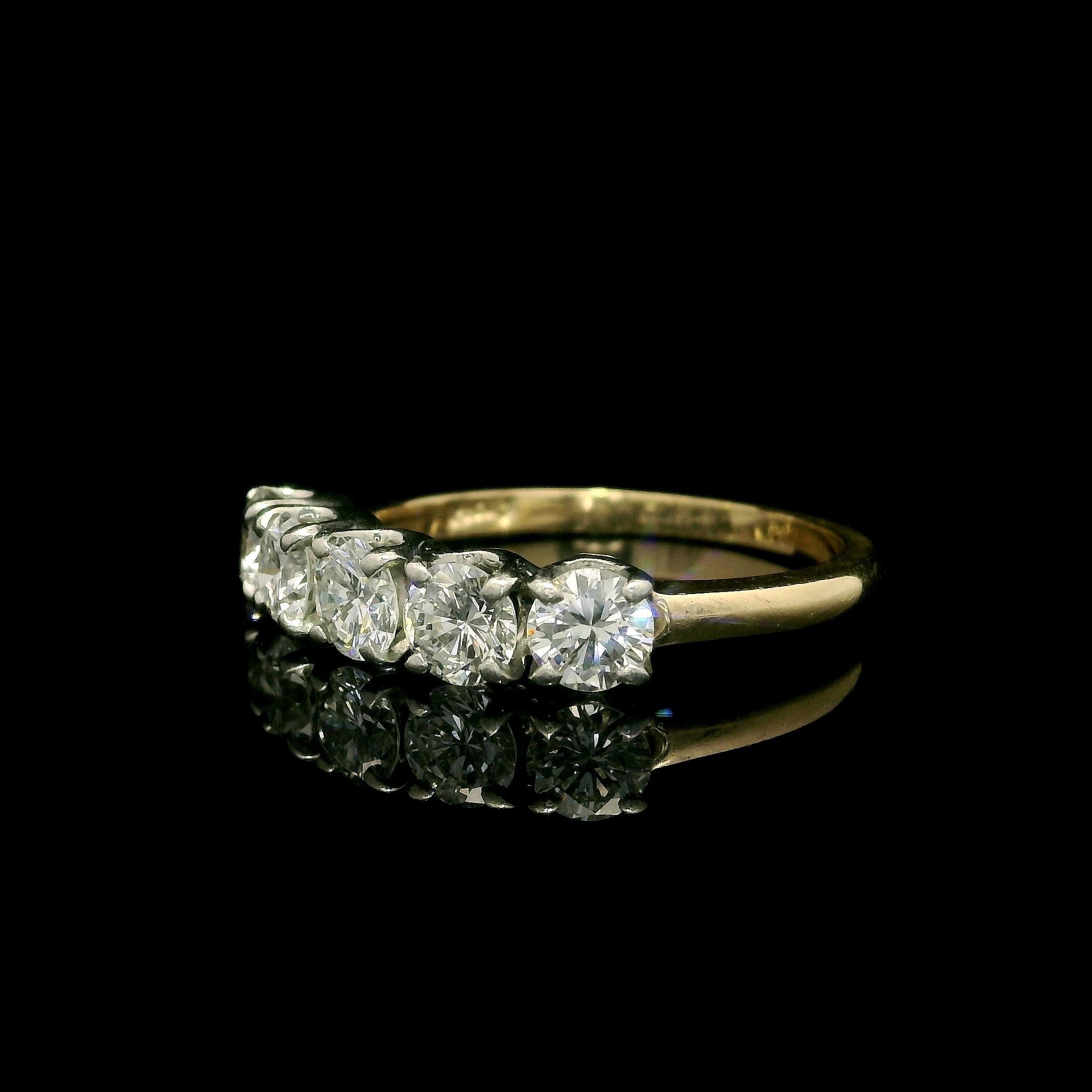 Anello vintage in oro giallo 14k e palladio con 5 diamanti da 1,40 ct. in vendita 1