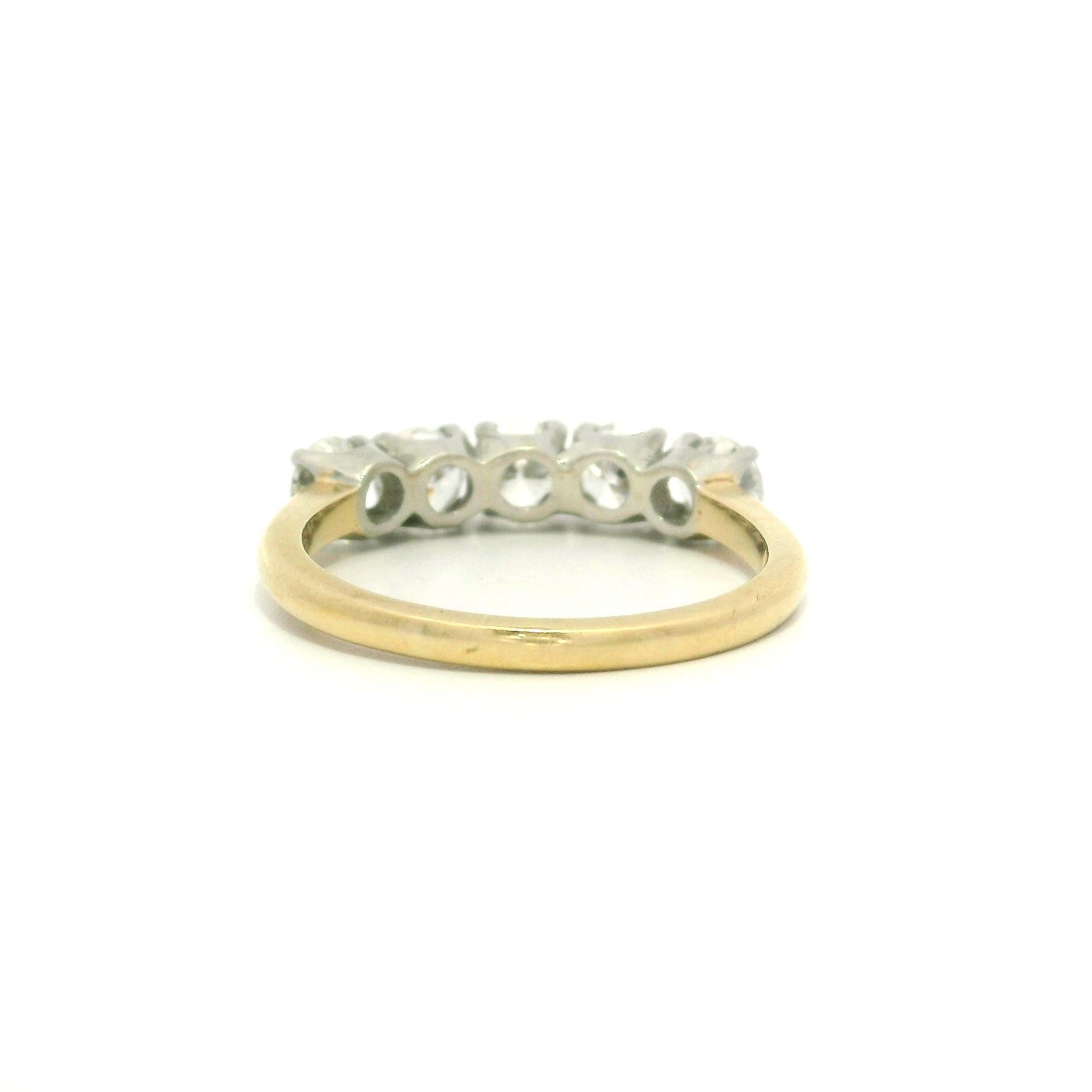 Anello vintage in oro giallo 14k e palladio con 5 diamanti da 1,40 ct. in vendita 3