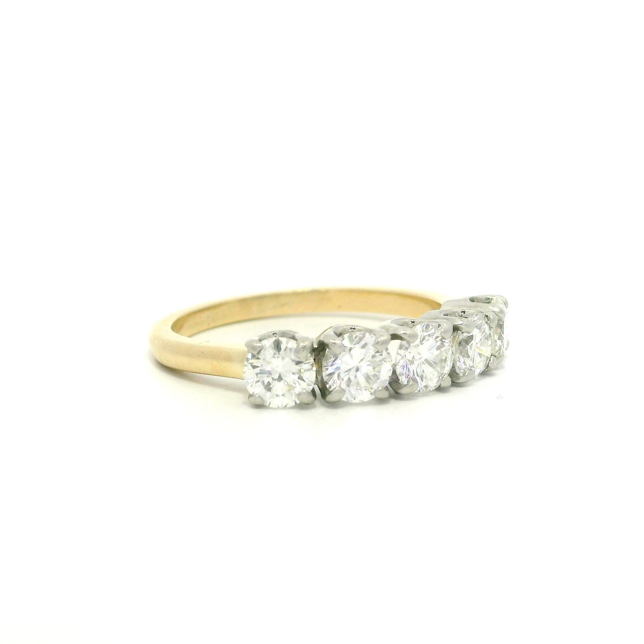 Anello vintage in oro giallo 14k e palladio con 5 diamanti da 1,40 ct. in vendita 9