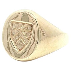 14k Yellow Gold Polished Finish Shield Crest Oval Signet Pinky Ring