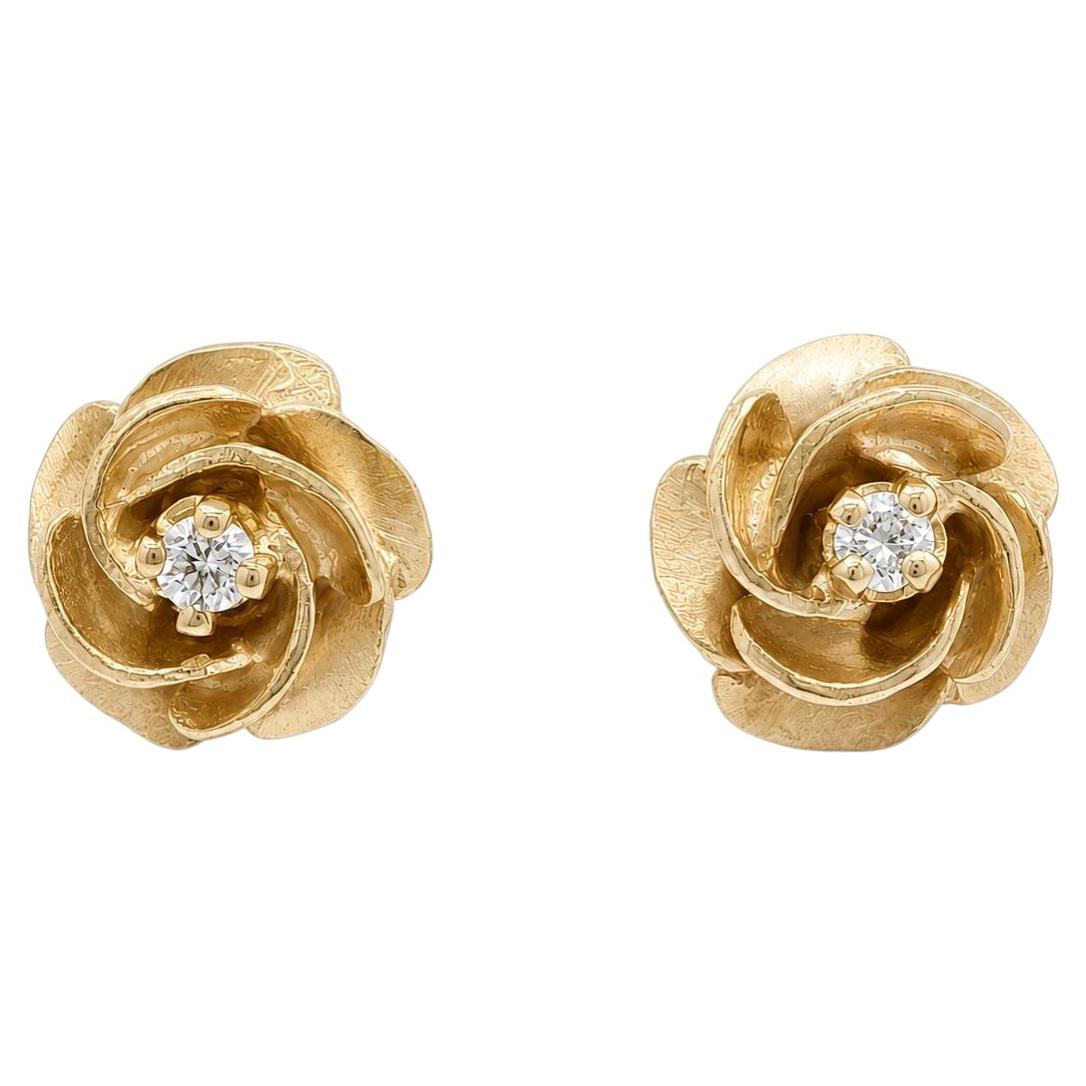 Vintage Yellow Gold Round Diamond Textured Rose Flower Stud Earrings For Sale
