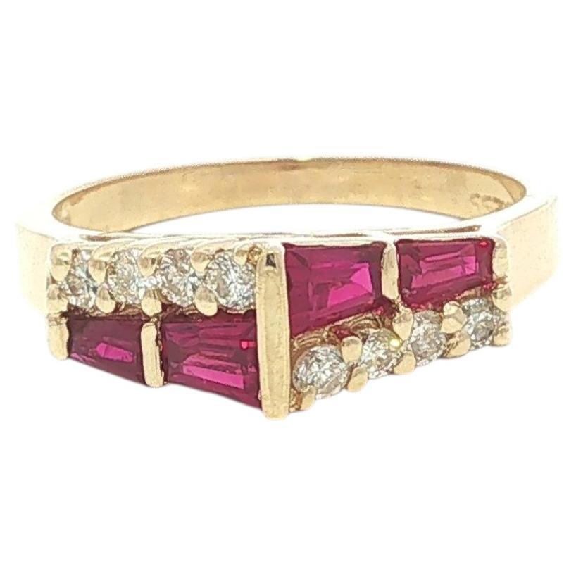 14k Yellow Gold 0.80ctw Baguette Ruby & Round Diamond Pyramid Band Ring For Sale
