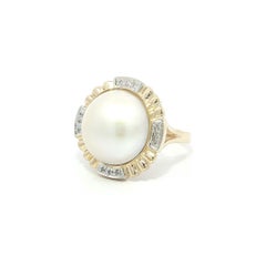 14k Yellow Gold 14.5mm Mabe Pearl w/ Diamond Grooved Ribbed Round Platter Ring