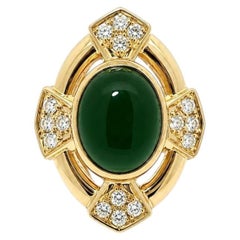 Vintage 18k Yellow Gold Oval Cabochon Deep Green Onyx w/ Diamond Platter Ring