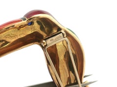 Magnificent 18k Yellow Gold Sapphire Bright Multicolor Enamel Toucan Bird Brooch