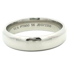 Klassischer Ehering von Van Cleef & Arpels aus Platin, glatt und poliert, 5 mm, Ringgröße 56