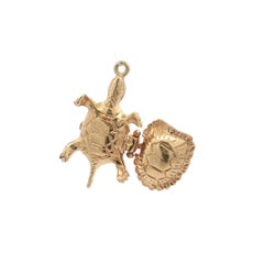 Vintage Collectible 14k Yellow Gold Detailed Turtle & Bunny Open Charm Pendant