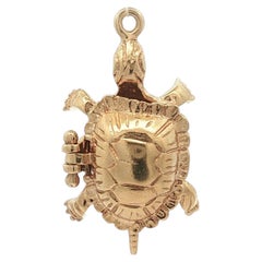 Vintage Collectible 14k Yellow Gold Detailed Turtle & Bunny Open Charm Pendant