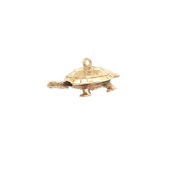 Vintage Collectible 14k Yellow Gold Moving Head Detailed Turtle Charm Pendant