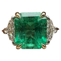 Platinum 18k Yellow Gold GIA 4.55ctw Colombian Emerald Cadillac Diamonds Ring