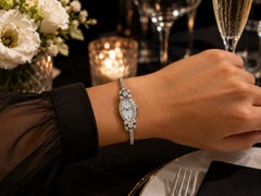 Bracciale da orologio vintage Hamilton in oro bianco e diamanti a forma di marquise, in stile Mid-Century