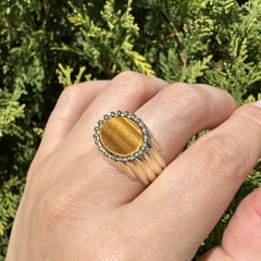 Vintage Solid Yellow Gold Bold Sculptural Ribbed Tiger's Eye Grooved Heavy Ring