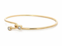 Pulsera vintage de Tiffany & Co. de oro amarillo de 14k con dos biseles de diamantes y cierre de gancho