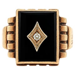 Antique Men's 10k Yellow Gold Black Onyx w/ Diamond Grooved Sides Ring