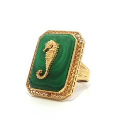 Vintage Yellow Gold Very Large Malachite Detailed Sea Horse Filigree Frame Ring