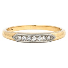 Antiker, klassischer, zierlicher Ring aus 14-karätigem Gelbgold und 18-karätigem Weißgold mit Diamanten im Channel-Setting