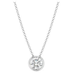 Ciondolo con diamante naturale incastonato in oro bianco 14K. 1,35 carati, I SI2 (GIA). Lunghezza: 18"