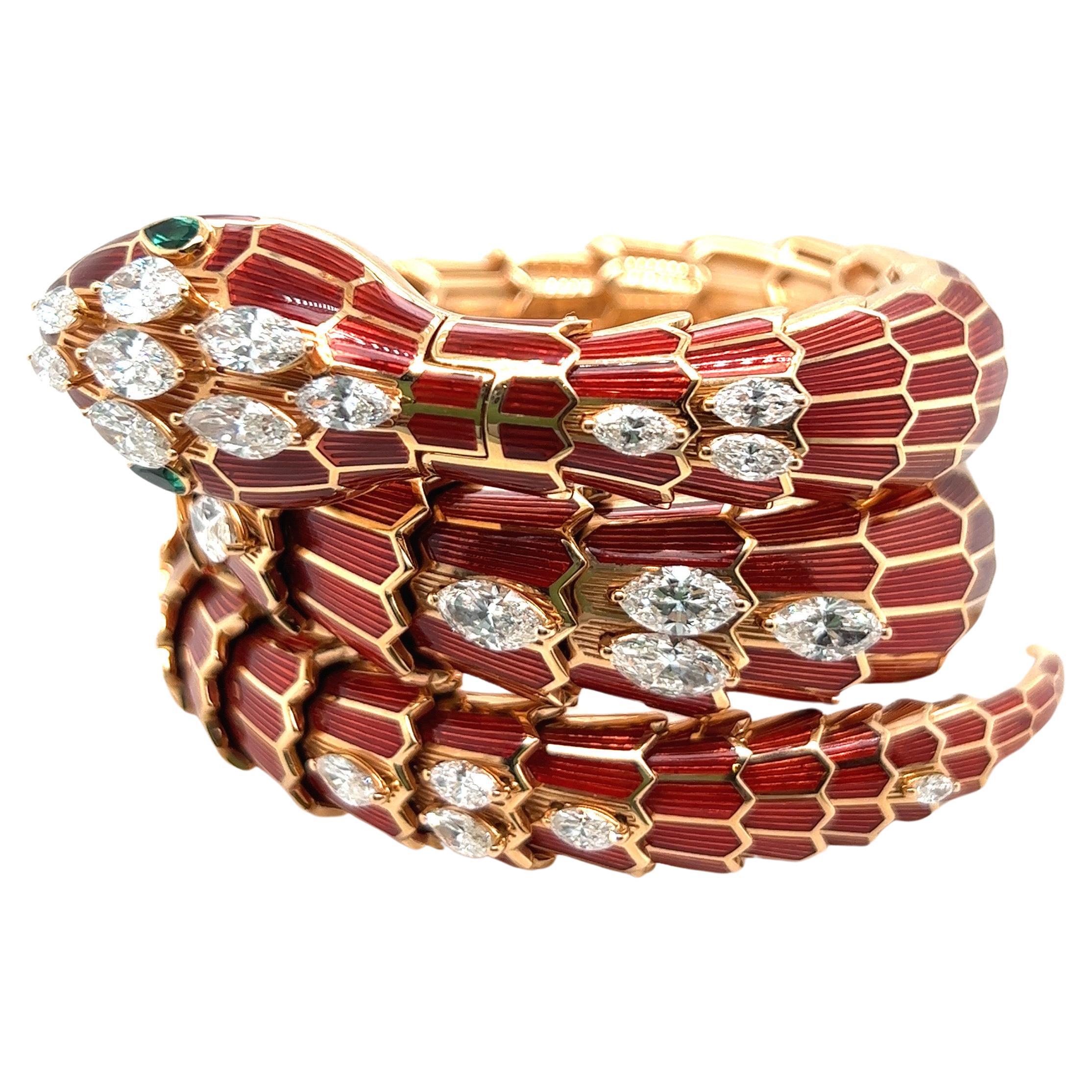 Armband/Damenarmbanduhr „Serpenti“ aus Emaille, Diamant und Smaragd, von Bvlgari im Angebot