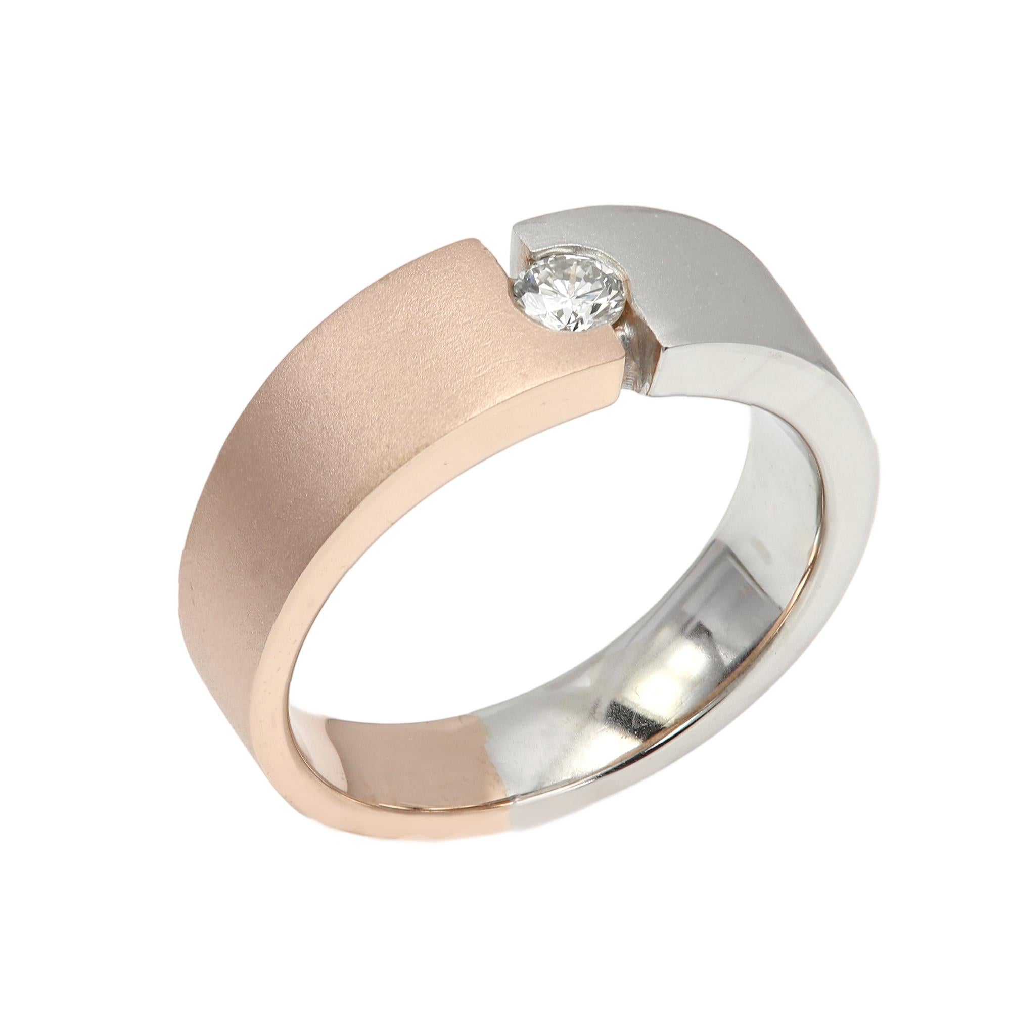 De los hombres Hombres Anillo de Diamantes 14 Quilates Dos Tonos de Oro Cepillado Banda de Oro Rosa y Blanco para Hombres en venta