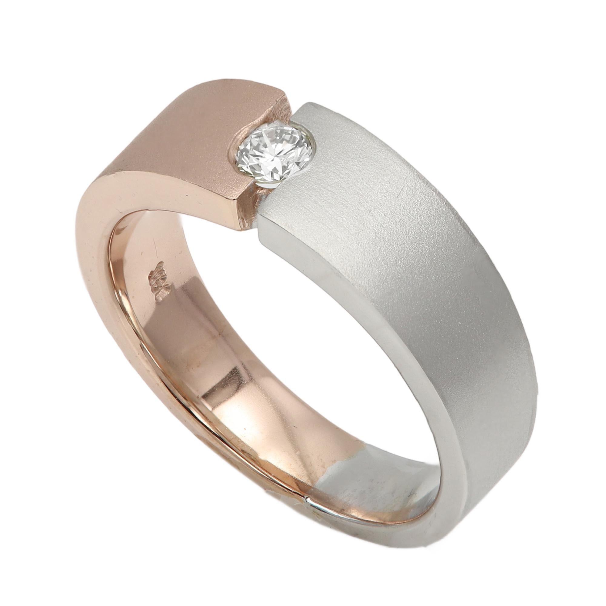 Hombres Anillo de Diamantes 14 Quilates Dos Tonos de Oro Cepillado Banda de Oro Rosa y Blanco para Hombres en venta 7