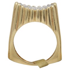 Vintage-Ring mit Cluster-Diamanten und natürlichen Diamanten aus 14 Karat Gold