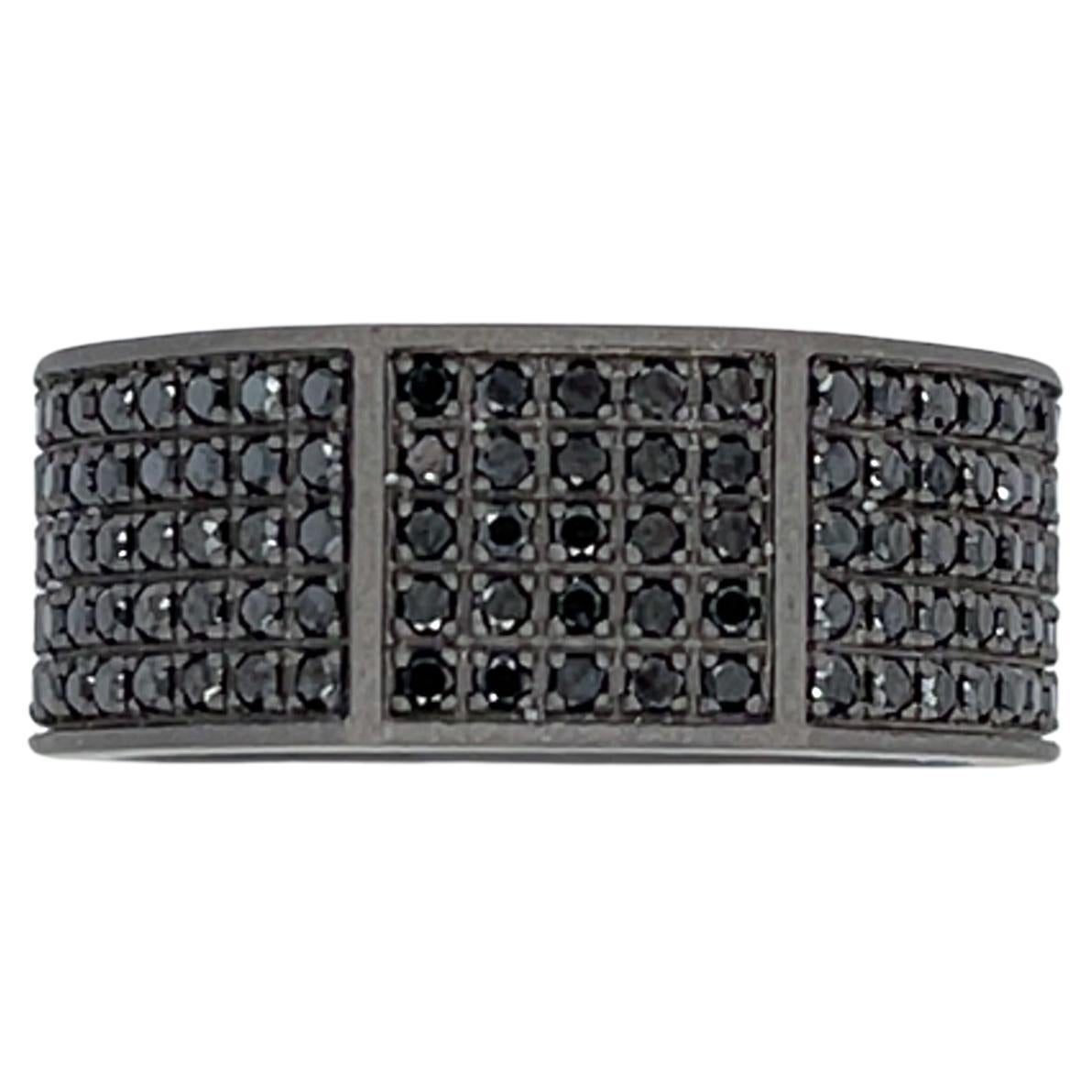 Men's Titanium 18 Karat Round Black Diamond Band Ring For Sale