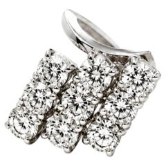 ART DECO Cocktailring aus 18 Karat Weißgold mit Diamanten