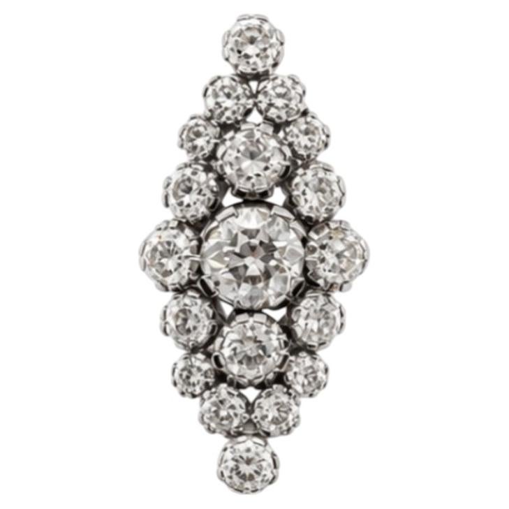 Bague cocktail Art déco en or blanc 18 carats sertie de diamants